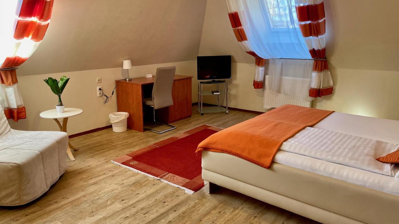 Goesser Bachgasslhof -- Bed And Breakfast -- Apartments Leoben  Zewnętrze zdjęcie