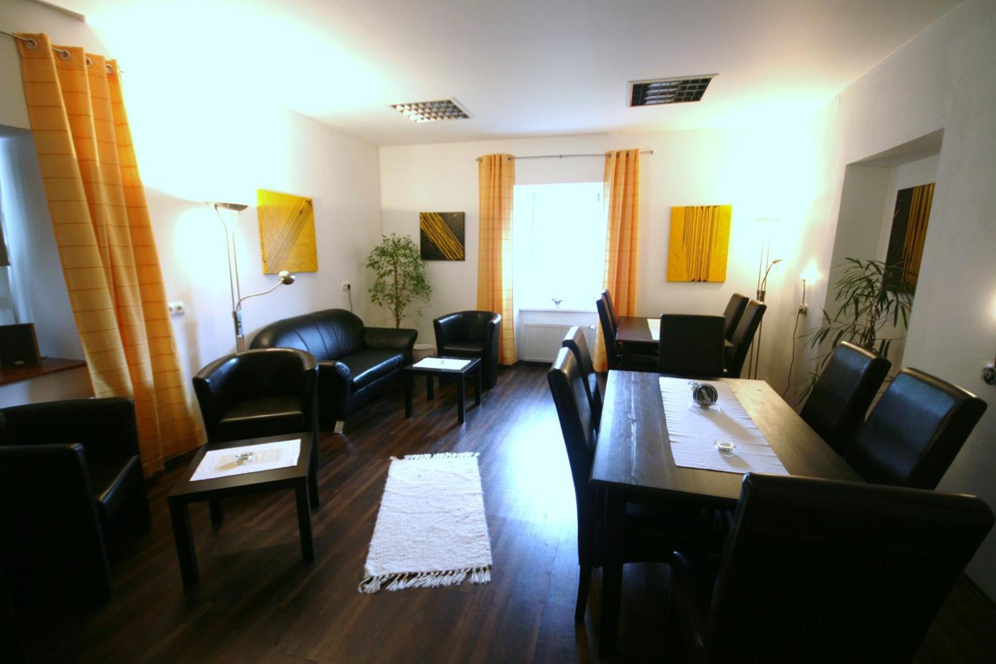 Goesser Bachgasslhof -- Bed And Breakfast -- Apartments Leoben  Zewnętrze zdjęcie